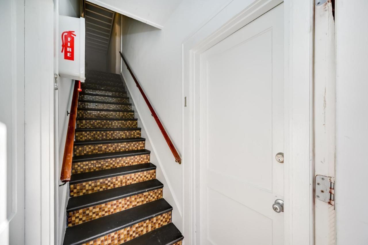 Boutique Style, Heart Of City, Walk2Finedining Сейнт Питърсбърг Екстериор снимка